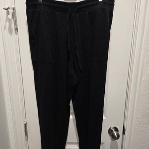 Splendid Black Light Weight Comfortable Joggers